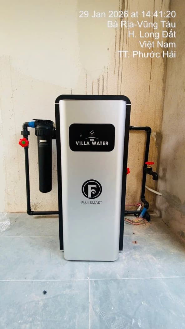 lọc tổng đầu nguồn Fuji Smart S400 có kích thước 36 x 30,5 x 84,2 cm (ngang x sâu x cao) nhỏ gọn phù hợp cho những gia đình muốn tiết kiệm diện tích